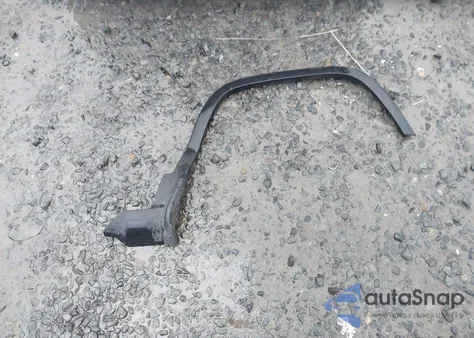 2015 Jeep Cherokee Latitude z USA, uszkodzony, nr VIN 1C4PJMCS2FW538172